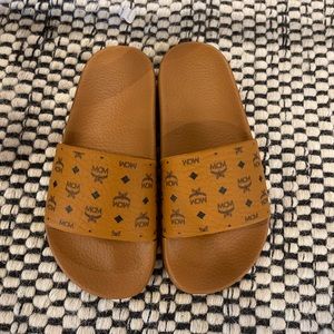 Mcm slipper new size 35